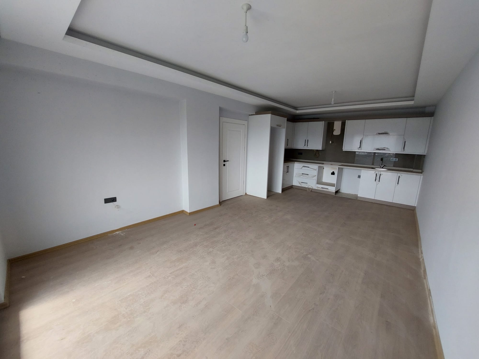 KARŞIYAKA GARDEN PARK EBEVEYN BANYOLU SATILIK 3+1
